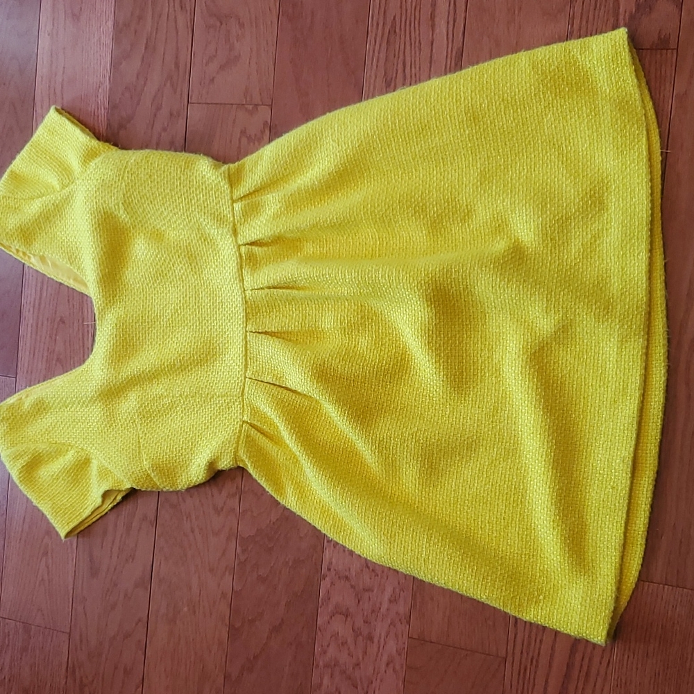 Yellow dress size large Pim Larkin
